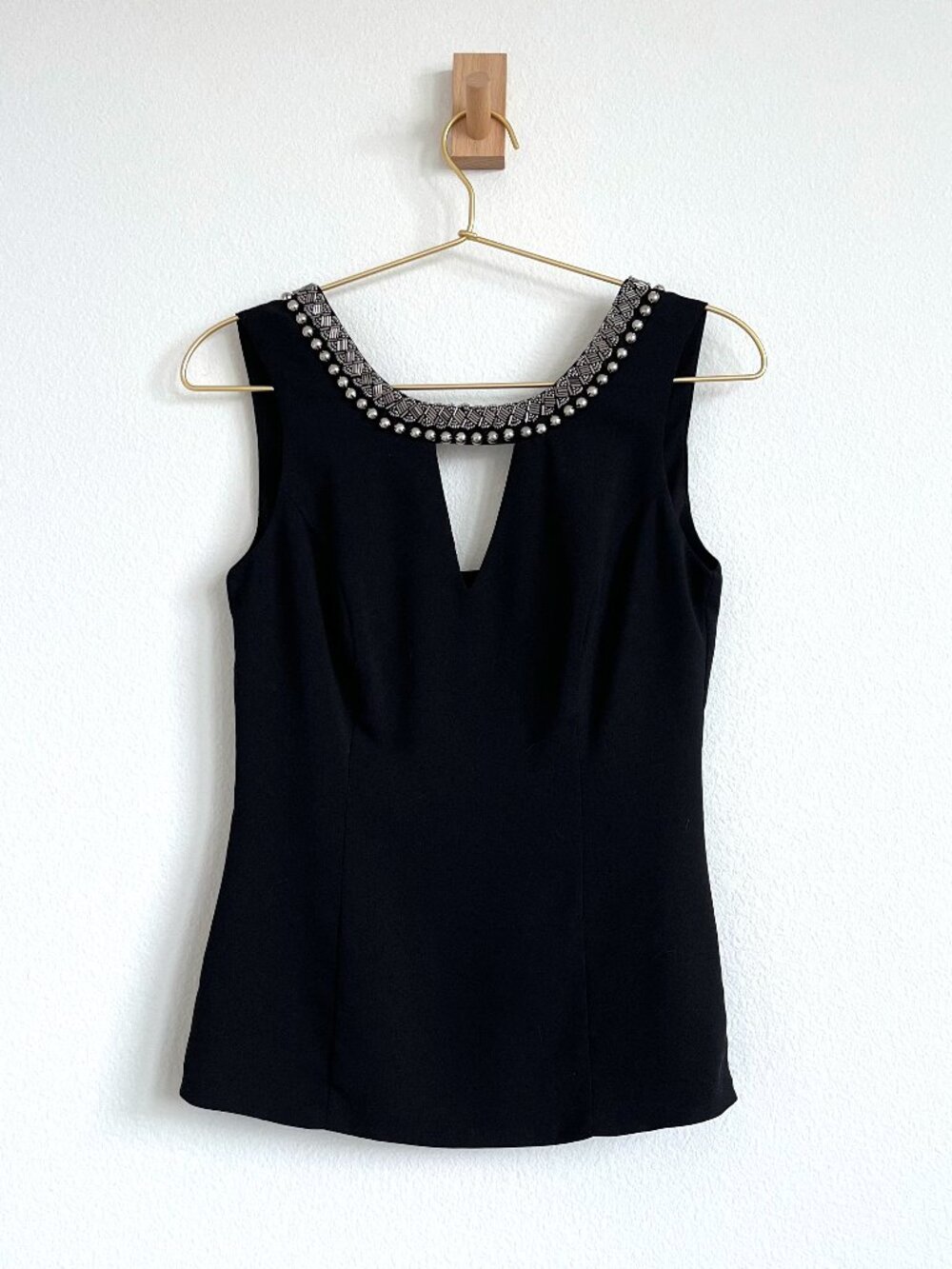 XOXO Y2K Beaded Embellished Top - Black Sleeveless Backless Cutout - XS